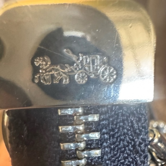 Coach - Clara Shoulder Bag In Pebble Leather Authentic - Picture 6 of 13